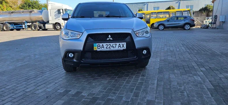 Mitsubishi ASX 2011