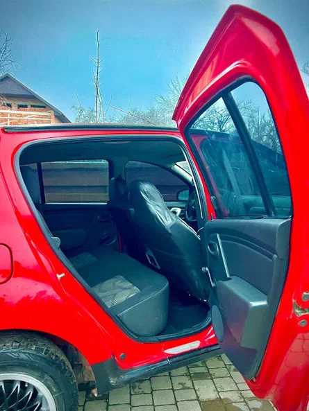 Dacia Sandero 2009 - 5