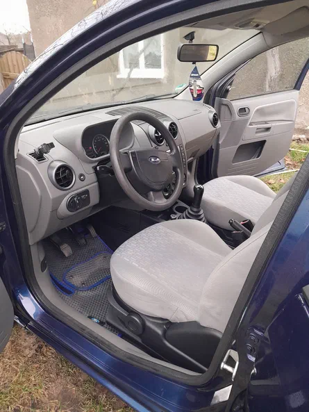 Ford Fusion 2003 - 8