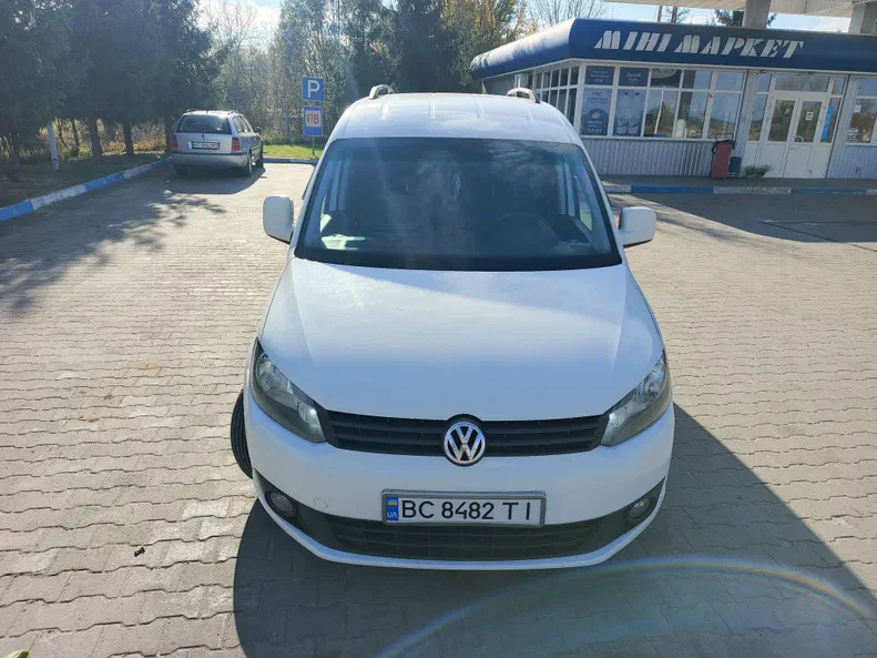 Volkswagen Caddy 2010 - 9