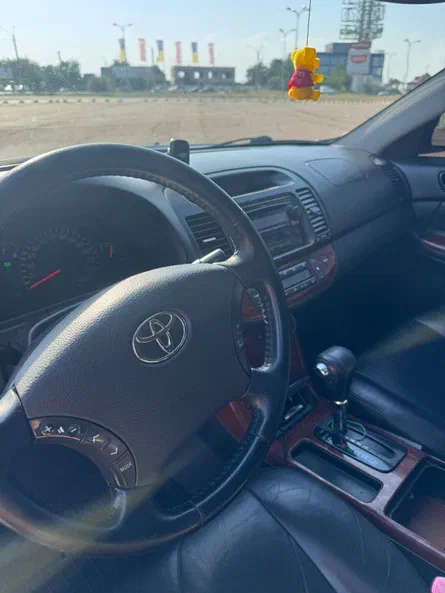 Toyota Camry 2004 - 9