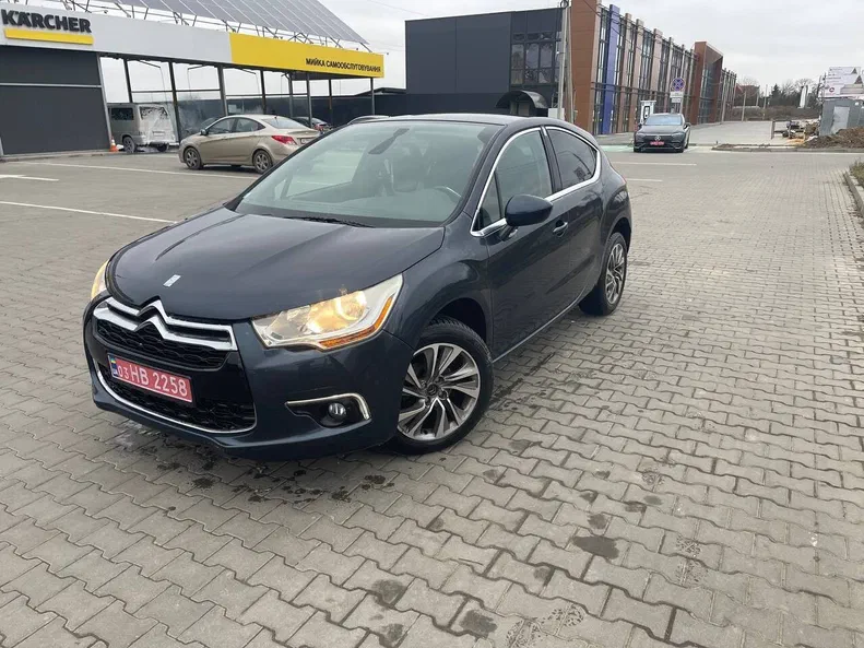 Citroen DS4 2011