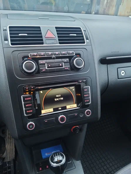 Volkswagen Touran 2011 - 5