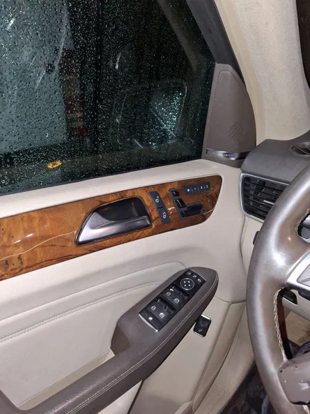 Mercedes-Benz M-Клас 2012 - 15