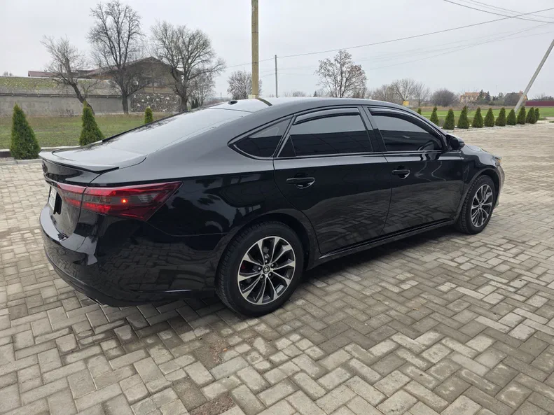 Toyota Avalon 2017