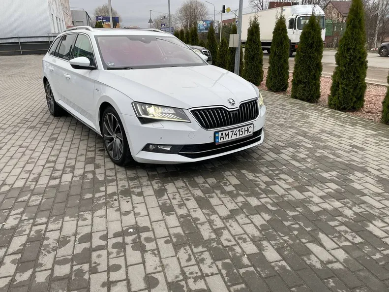 Skoda Superb 2018 - 9