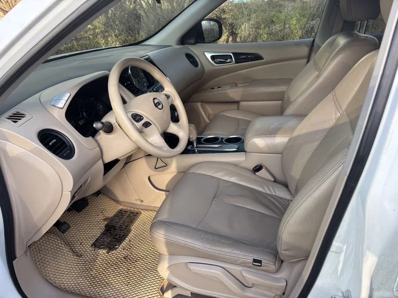 Nissan Pathfinder 2015 - 8