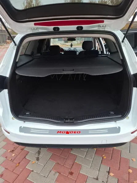 Ford Mondeo 2012 - 11