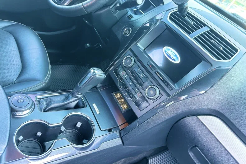 Ford Explorer 2017 - 18