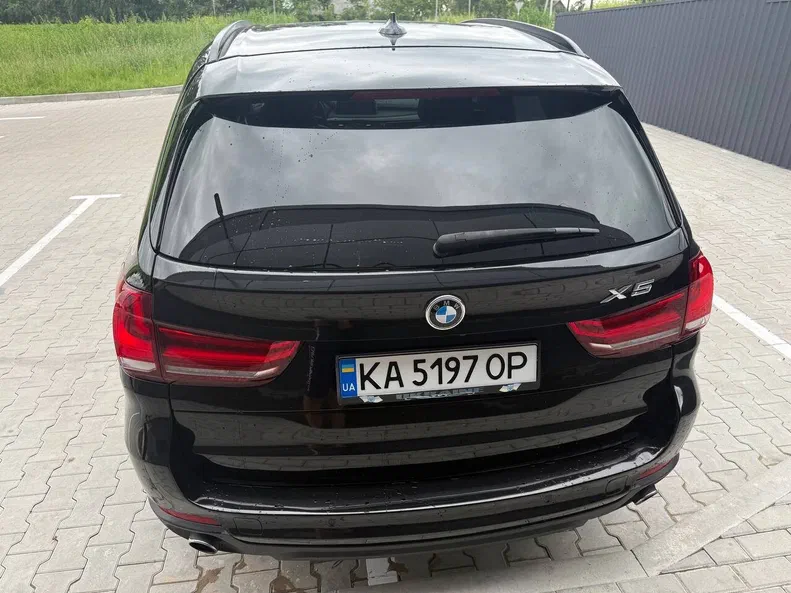 BMW X5 2015 - 12