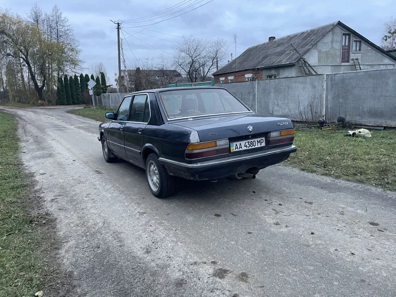 BMW 5 серія 1987 - 9