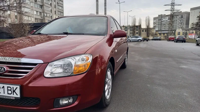 Kia Cerato 2007 - 8
