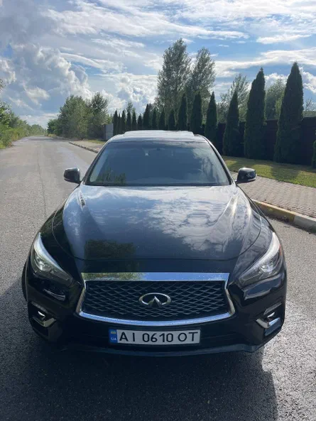 Infiniti Q50 2013