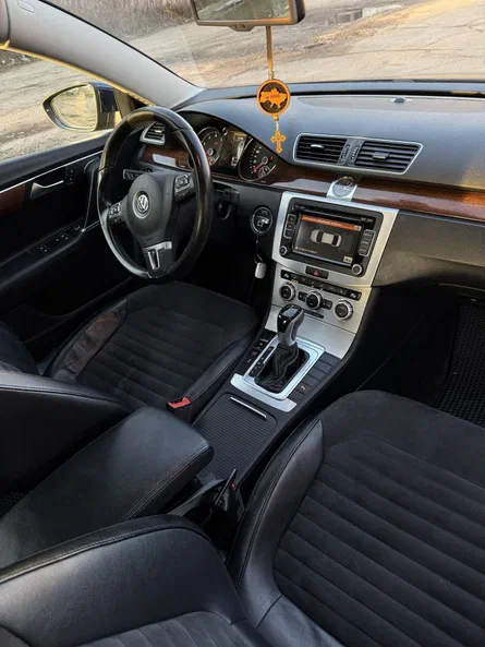 Volkswagen Passat 2013