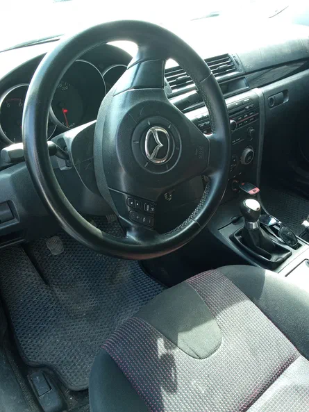 Mazda 3 2004