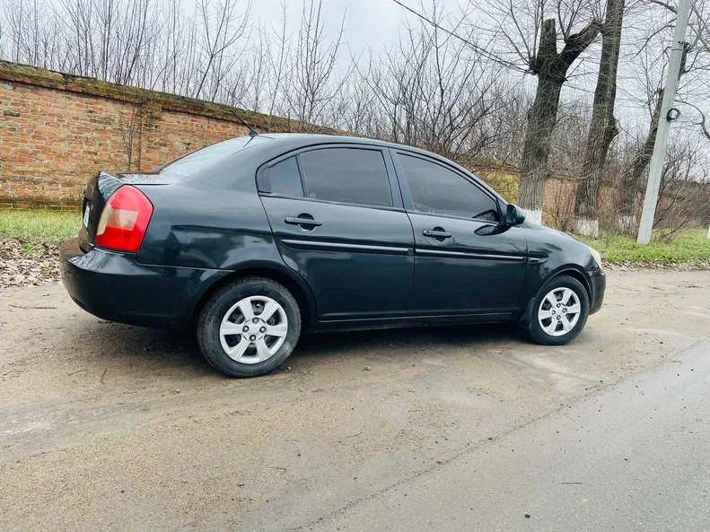 Hyundai Accent 2008 - 14