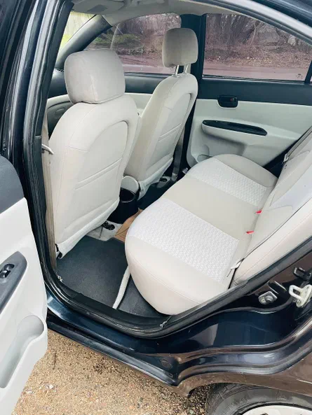 Hyundai Accent 2008 - 15