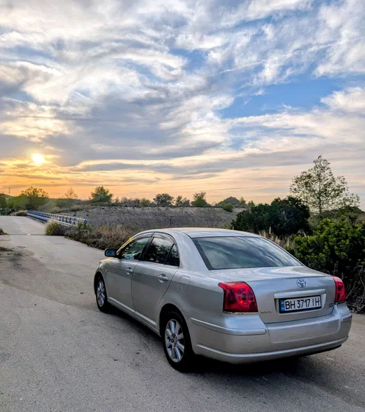 Toyota Avensis 2003 - 7