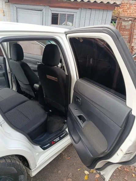 Mitsubishi Outlander Sport 2011 - 7