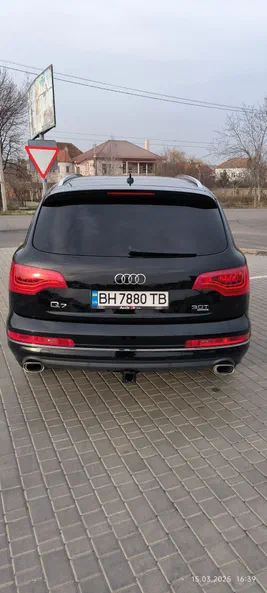 Audi Q7 2014 - 24