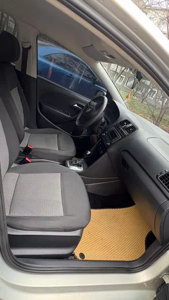 Volkswagen Polo 2013