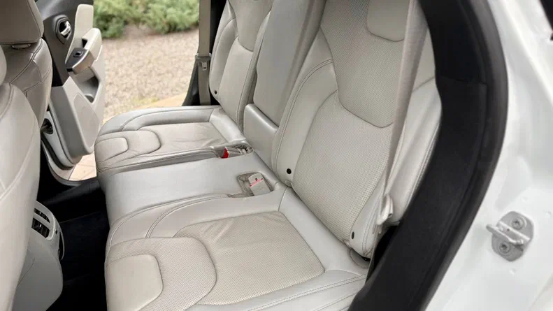 Jeep Cherokee 2019 - 9