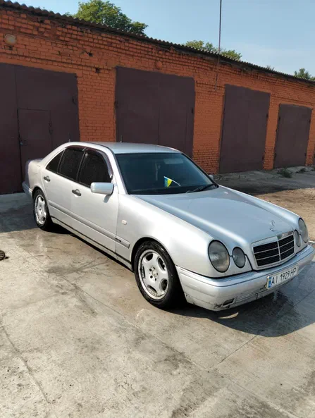 Mercedes-Benz E-Класс 1997