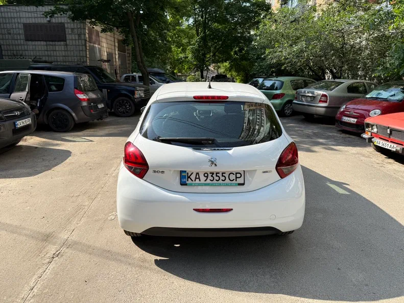 Peugeot 208 2016 - 20