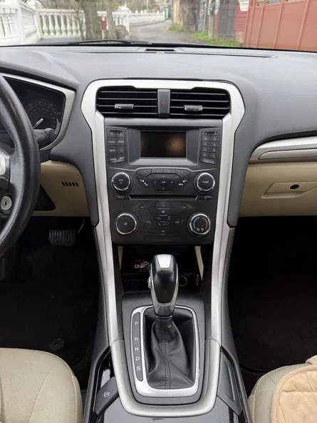 Ford Fusion (North America) 2015 - 22