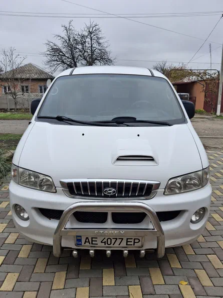 Hyundai H-1 2006 - 5