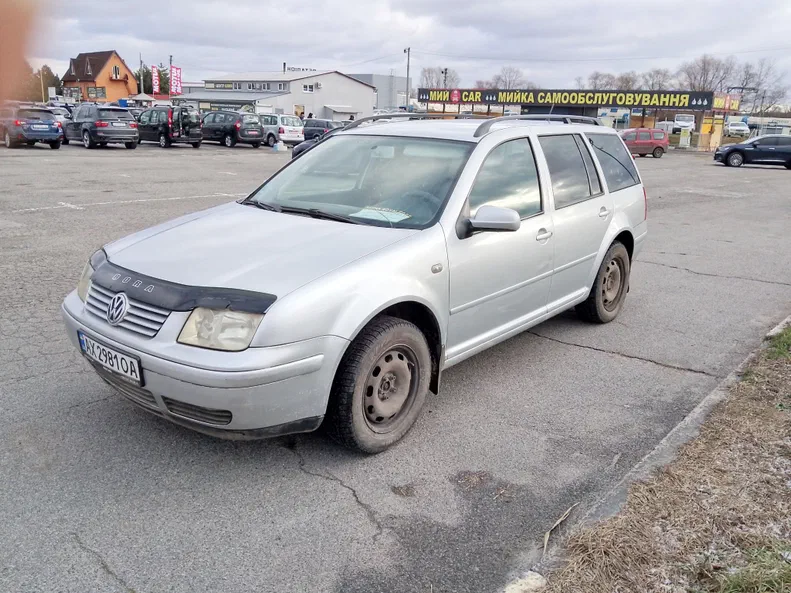 Volkswagen Bora 2001