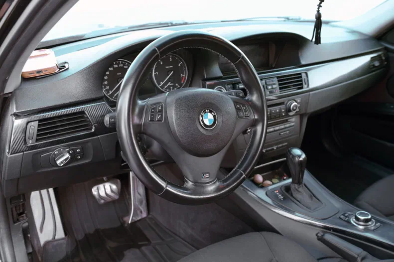 BMW 3 серія 2011 - 9