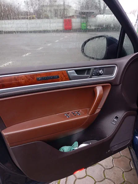 Volkswagen Touareg 2012