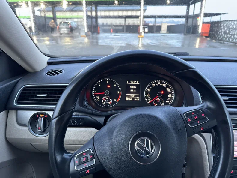 Volkswagen Passat 2015 - 9