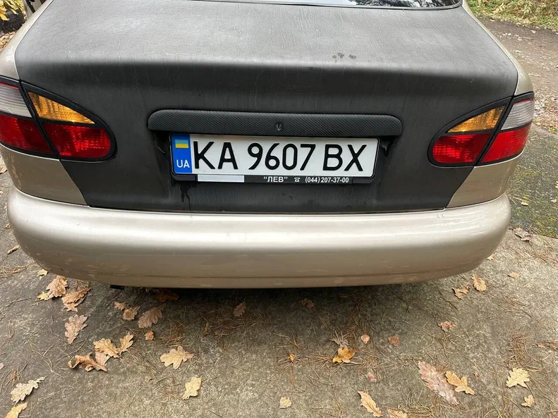 Daewoo Lanos 2008 - 9