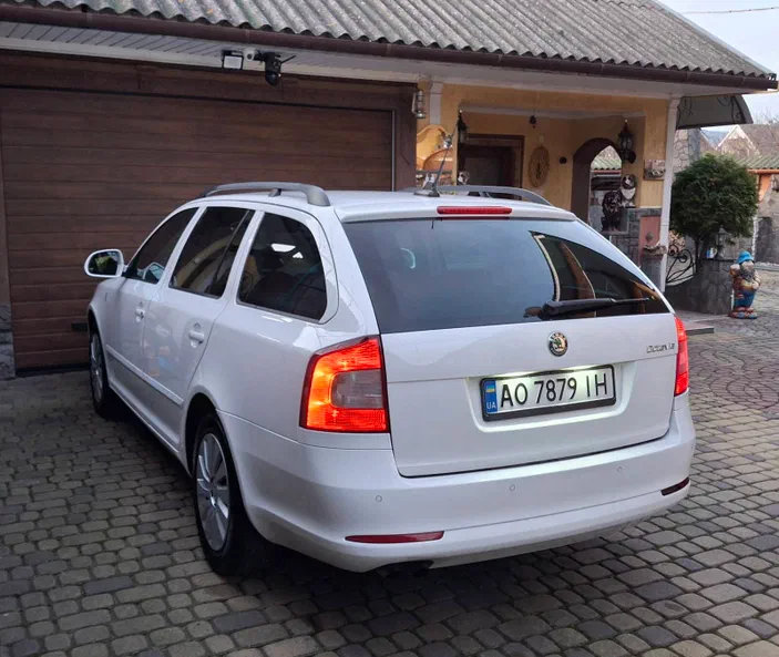 Skoda Octavia 2012 - 5