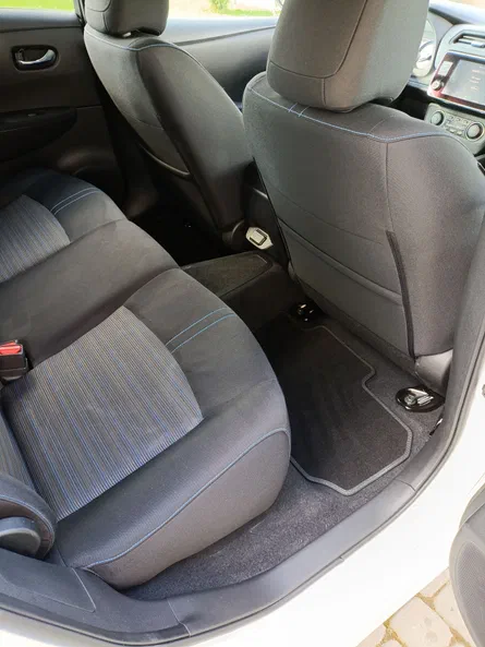 Nissan Leaf 2021 - 23