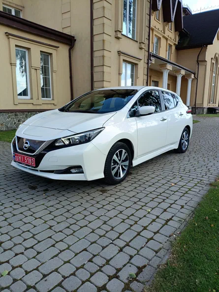 Nissan Leaf 2021