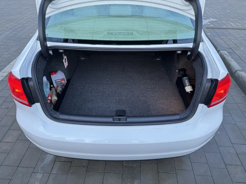 Volkswagen Passat 2015 - 12