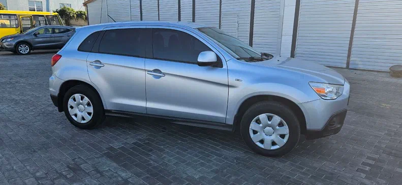 Mitsubishi ASX 2011