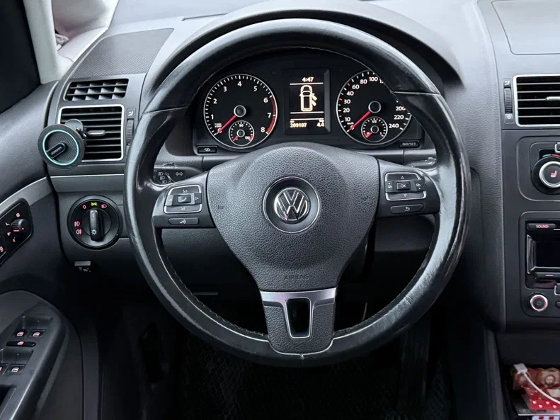 Volkswagen Touran 2012 - 13