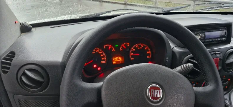 Fiat Doblo 2008 - 12