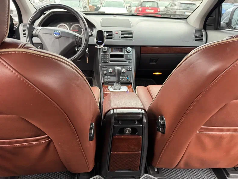 Volvo XC90 2013 - 20