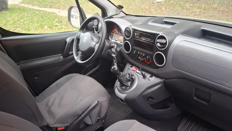 Peugeot Partner 2011