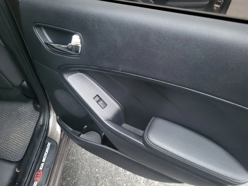 Kia Cerato 2014 - 15