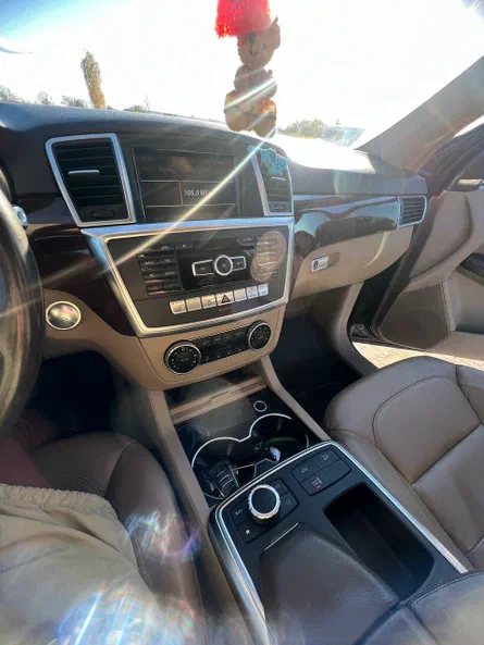 Mercedes-Benz M-Клас 2012 - 11