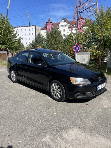 Volkswagen Jetta 2010 - 5