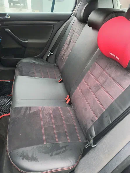 Volkswagen Golf 2004 - 7