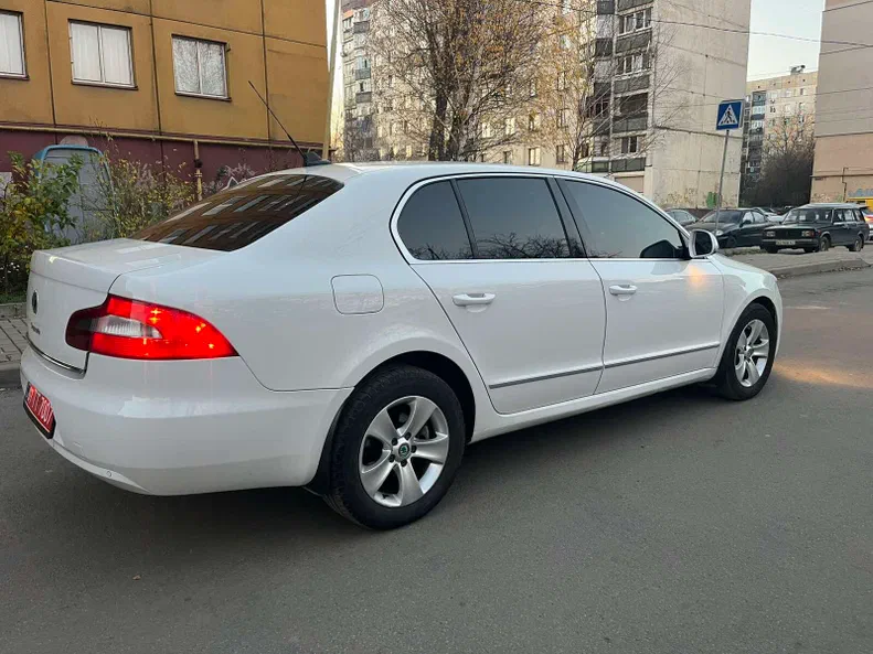 Skoda Superb 2010