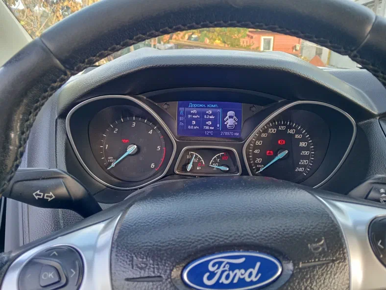 Ford Focus 2012 - 11